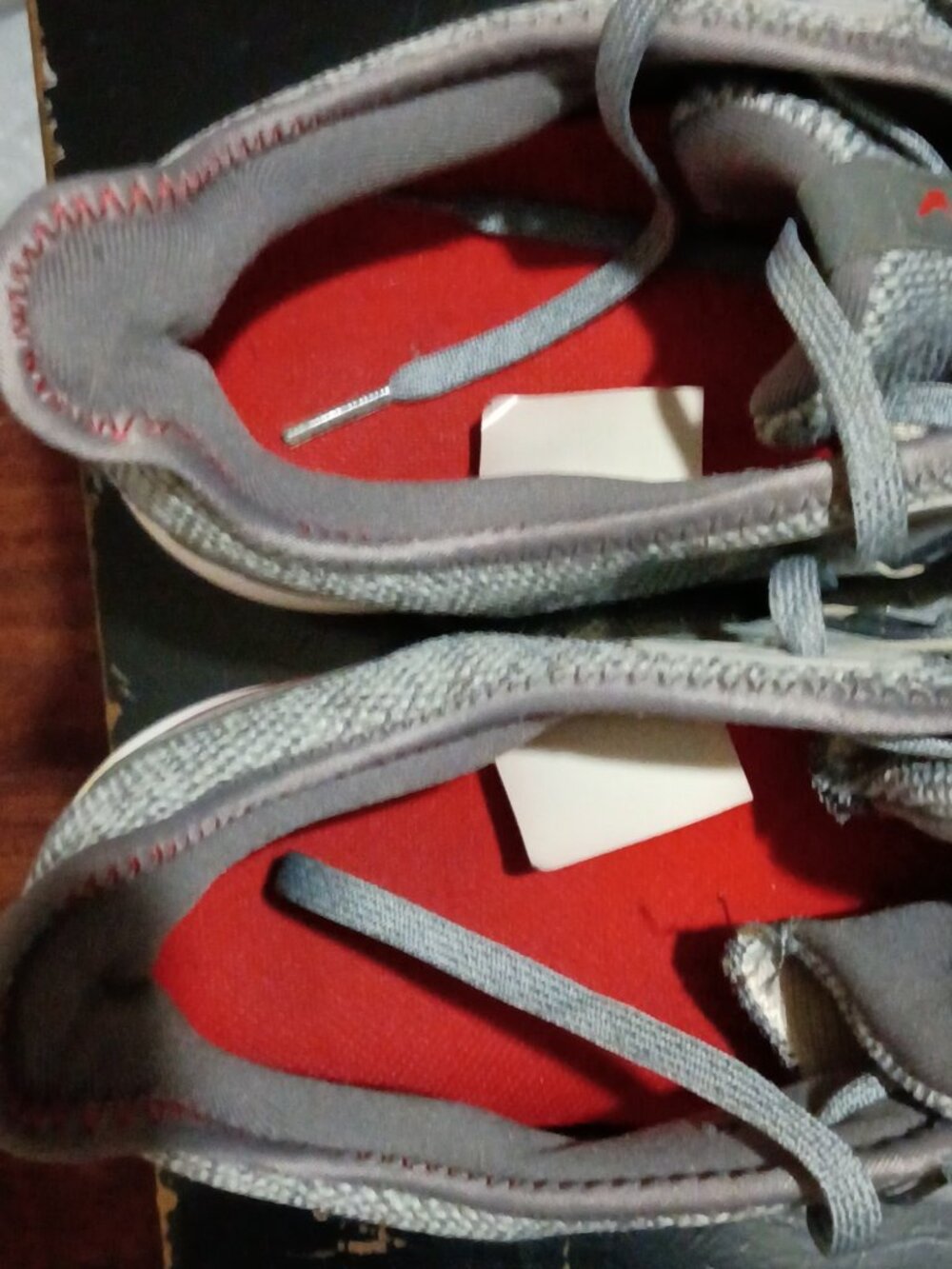 Nike Air Max Sequent 3 Mens Sz 10.5 Grey University Red Running Shoe 921694-060 - Picture 12 of 14